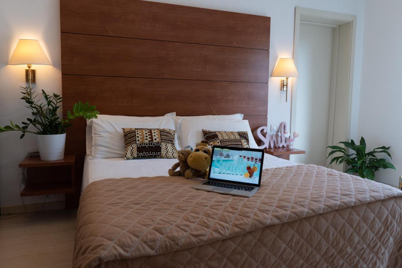 Hotel Villa Del Parco Rimini Zewnętrze zdjęcie