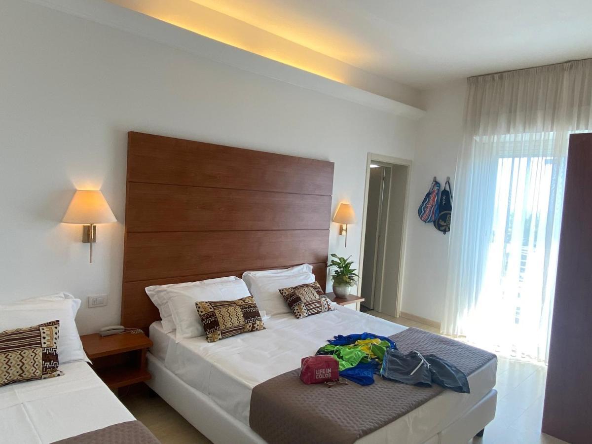 Hotel Villa Del Parco Rimini Zewnętrze zdjęcie