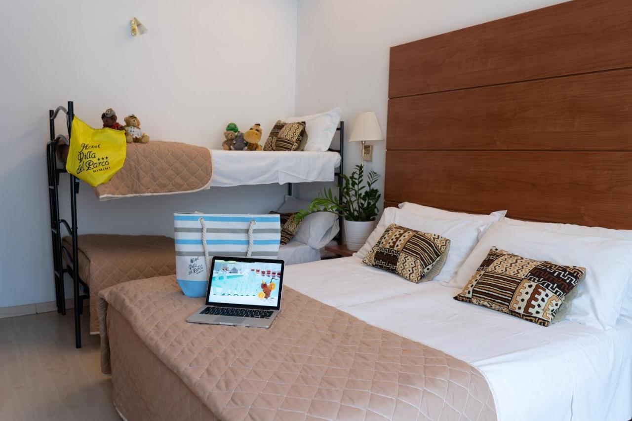 Hotel Villa Del Parco Rimini Zewnętrze zdjęcie